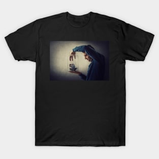 captive T-Shirt